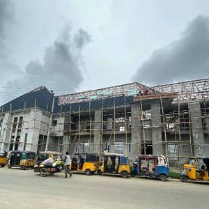 Tuiles de <span class=keywords><strong>toiture</strong></span> métalliques revêtues de pierre, directement de l'usine, longue durée de vie, pour le Kenya, vente en gros en vrac pour le secteur immobilier - Product Image 4