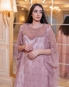 Nieuwe Exclusieve Saree Collecties Indiase Zijde En Katoen Bruiloft Speciale Sari Met Handwerk Blouse Lage Prijs Saree Voor Vrouwen