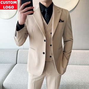 Costumes trois <span class=keywords><strong>pièces</strong></span> pour homme <span class=keywords><strong>bleu</strong></span> <span class=keywords><strong>marine</strong></span> sur mesure, coupe ajustée, costumes pour homme de haute qualité pour mariage - Product Image 2