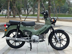 Moto Honda1 Super de qualité supérieure - Classique 110cc pour les trajets urbains et les balades de loisirs Honda1 Super de qualité supérieure - Product Image 2
