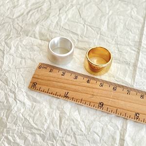 Anelli in Ottone Personalizzati all'Ingrosso, Placcati in Oro 18K e Argento, Anelli a Fascia Larga Minimalisti, Gioielli Unisex alla Moda - Product Image 3