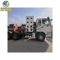 Camion tracteur d'occasion 6x4 Sino HOWO NX 8*212L Cylindres Gaz 380ch, tête de camion remorqueuse CNG, à vendre au Nigeria