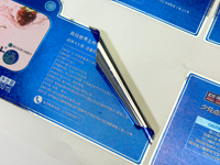 Rouleau VOPPSticker étanche personnalisé pour l'emballage du produit en verre Étiquette personnalisable