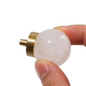 Doğal Taş Pirinç Kulplar Mobilya Şarap Dolapları Çekmeceler için - İskandinav Tarzı Beyaz Tek Delikli Lüks Toptan Satış Mevcut - Product Image 5