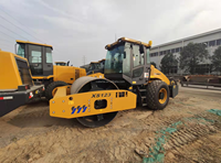 Nouveau Compacteur Vibratoire Monocylindre XS123 de 12 Tonnes Hydraulique de Pointe pour la Chine