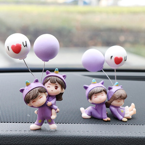 Vente en gros d'accessoires <span class=keywords><strong>de</strong></span> voiture et d'ornements décoratifs mignons et tendance pour couples - Product Image 4