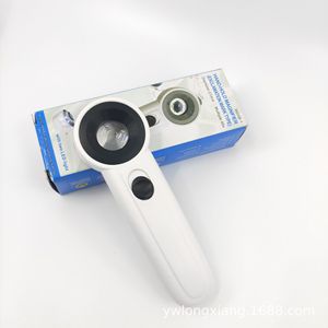 Lupa de Mano de 21 mm y 40x con Luz LED para Lectura y Reparación - Product Image 1