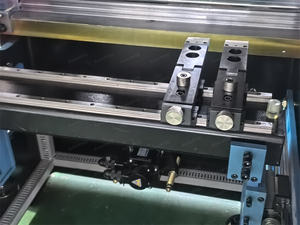 Máquina de Doblado de Alta Precisión Accionada por Servomotor, Mini Prensa Plegadora de Metal de 40 Toneladas y 1600 mm, Precio con Descuento - Product Image 5