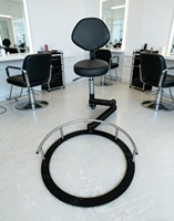 Tabouret de Barbier Réglable et Rotatif avec Roulettes, Chaise de Coiffeur Pivotante pour Salon de Beauté et Coiffure