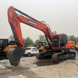 Gebruikt hoogwaardige Doosan DX225LCA rupskraan 22 ton, originele Koreaanse Doosan DX225LC, gebruikte graafmachine in Shanghai - Product Image 6