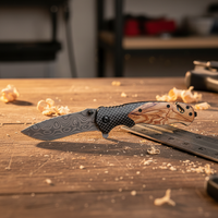 Couteaux de survie et de chasse en acier inoxydable X50 avec manche en bois d'olivier, couteau de poche pliable personnalisé pour l'extérieur