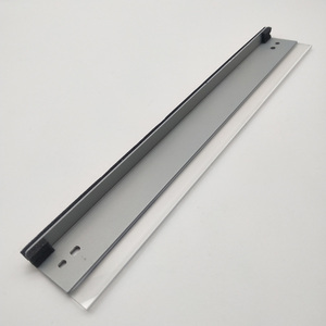 Lame de nettoyage de tambour DK100 pour Fs-1000 <span class=keywords><strong>Kyocera</strong></span> <span class=keywords><strong>1010</strong></span> 1018 1020 1030D KM-1500 1815 1820 KM1500 KM1815 KM1820 - Product Image 4