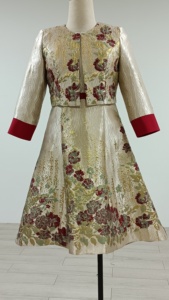 Ensemble de robes pour femmes au design élégant, taille plus, deux pièces, robe élégante de haute qualité pour les événements élégants - Product Image 3