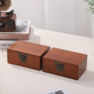 Caja de Madera Cuadrada con Tapa Abatible, Madera de Pino Maciza, Hecha a Mano, para Regalos, Manualidades, Almacenamiento y Embalaje - Product Image 4