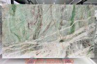 Dalle de pierre en quartzite vert Gaya FANCY STONE, 1,8 cm, finition polie, pour plans de travail de cuisine, murs de salle de bain et projets de meubles.