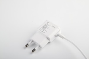 Настенный адаптер MLF 10 Вт (A35), порт ЕС для домашней электроники, например, телевизоры, звуковые системы, игровые консоли - Product Image 4