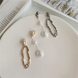 Boucles d'oreilles asymétriques en argent S925, style baroque géométrique, perles, personnalité, irrégulières, tendance - Product Image 3