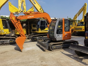 Excavadora de cadenas Hitachi ZX75 usada, excavadora hidráulica compacta Hitachi ZX75 para construcción y movimiento de tierras - Product Image 5