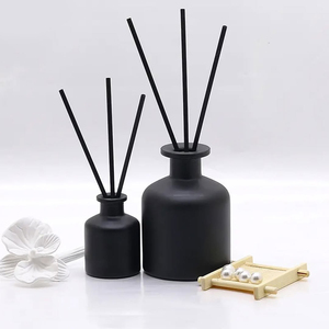 AIKUN Custom Logo Fashionable New Design Reed Aromatherapy Reed Diffusers for Yoga Meditation and Bedroom Decor - Product Image 3