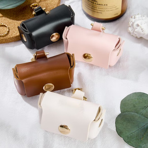 In-stock leather <b>ring</b> and jewelry pouches, wedding pet necklace <b>ring</b> bags, personalized wedding <b>ring</b> boxes, and <b>couple</b> <b>ring</b> - Product Image 1