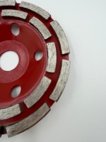 Disque à segmenter diamanté 24 grains, grossier, pour meulage et découpe, à liant métallique, pour l'élimination des revêtements sur acier, béton, pierre et carrelage
