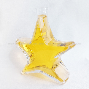 Unique Lucky Star Shape 200ml 500ml Botella <span class=keywords><strong>de</strong></span> vidrio para Licor Spirits Star Bottles con Corchos - Product Image 3