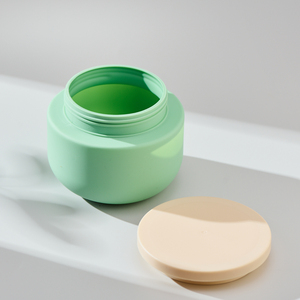 Contenants de gommage au beurre corporel avec logo personnalisé Pots de crème en plastique HDPE 200ml 250ml 300ml ambre rose vert pour cosmétiques doux au toucher - Product Image 5