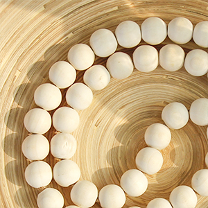 Guirlande de perles en bois style ferme avec pompons, chapelet polyvalent, décoration murale bohème <span class=keywords><strong>chic</strong></span> pour la maison (naturel) - Product Image 6