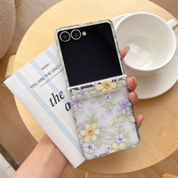 Coque de téléphone imprimée de fleurs jaunes et violettes, motif de fleurs fraîches naturelles, pour Galaxy Z Flip 8-3, sangle en perles, housse de protection pliable