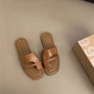 รองเท้าแตะแบบเปิดนิ้วเท้าพื้นหนาสไตล์อเมริกันสำหรับฤดูร้อน  วัสดุที่ใส่สบายสำหรับผู้หญิง  ออกแบบมาเพื่อความสะดวกสบาย - Product Image 5