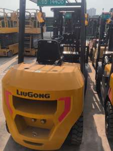 Montacargas Contrabalanceado Diésel Usado de <span class=keywords><strong>3</strong></span>.5 Toneladas Liugong CPCD35-EQ1 con Componente Central del Motor - Product Image 5