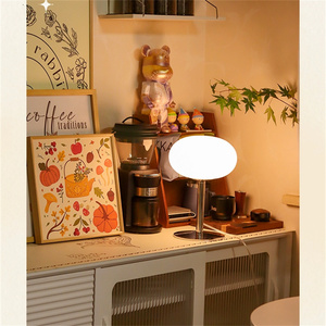 Lámpara de Mesa LED de Diseño Posmoderno, Material de Vidrio, Interruptor Táctil Enchufable, Regulable, Recargable, 300LM, Portátil, para Dormitorio, Mesita de Noche - Product Image 3