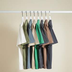 T-shirt pour homme en coton 100% tricoté surdimensionné uni à col rond, lavage à l'acide personnalisé, poids lourd 250 GSM - Product Image 2