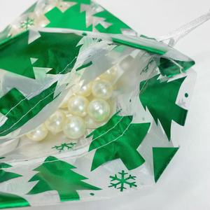 Ventes chaudes : Sac cadeau en organza satiné avec cordon de serrage, petite pochette en maille pour bijoux, bonbons et autres cadeaux de Noël pour la saison des fêtes - Product Image 3