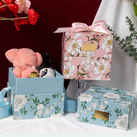 Boîte en carton rigide avec dorure à chaud, gaufrage UV, ruban satiné et nœud, pour bonbons de mariage, souvenirs de demoiselles d'honneur, emballage cadeau recyclable