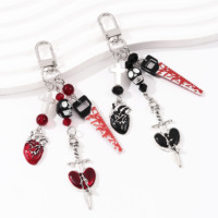 Porte-clés créatif en émail noir avec perles en forme de cœur, style gothique sombre, nouvelle décoration pour sac à dos, cadeau pour amis