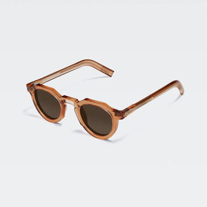 Gafas de Sol Finione con Marco Grueso y <span class=keywords><strong>Cejas</strong></span> Elevadas para Mujer y Hombre, Colores Rojo y Negro Personalizables con Logotipo OEM - Product Image 2