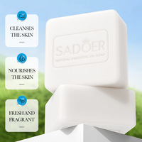 Savon Solide Artisanal au Lait de Chèvre et Huiles Essentielles SADOER, Nettoyage Profond, Hydratant, Doux, Nourrissant pour Visage et Corps