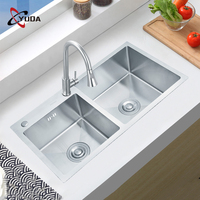 Évier de cuisine en acier inoxydable avec porte-couteau