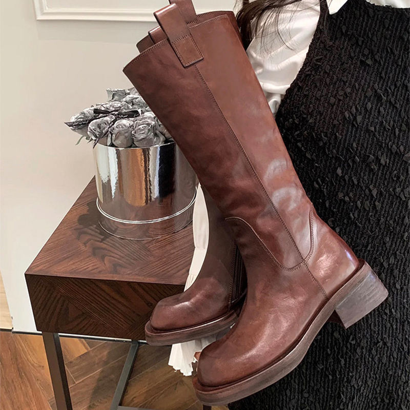 สีน้ำตาลกับซับในกำมะหยี่