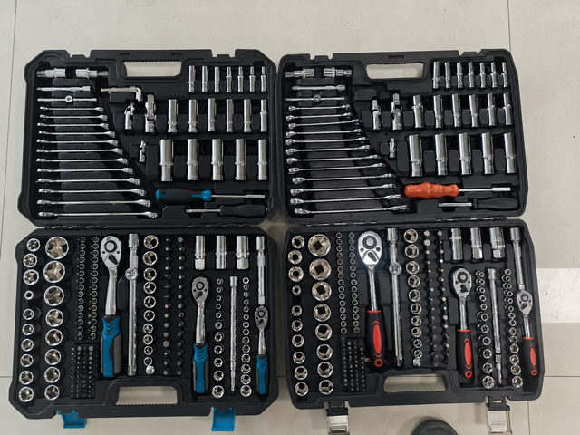 Wholesale 216PCS CR-V Steel Tool Set Hand Socket Wrench Set 72T Ratchet Polisher OEM Mechanical Box Hard Case Auto Repair