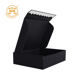 Boîte d'expédition personnalisée noire en carton ondulé avec fermeture auto-adhésive, type boîte à céréales, avec fermeture éclair - Product Image 3