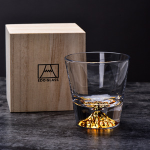 Kungfu japonais fait à la main Mount Fuji Iceberg en forme de fond épais cristal verre whisky tasses en verre - Product Image 2