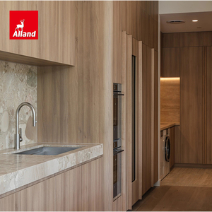 Set di Mobili da Cucina Alland in Legno Massello di Rovere Bianco, Stile Mediterraneo, per <span class=keywords><strong>Case</strong></span> di Lusso, Direttamente dalla Cina - Product Image 3