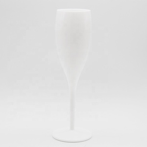 Flûte à <span class=keywords><strong>champagne</strong></span> incassable personnalisée 130 ML réutilisable <span class=keywords><strong>en</strong></span> plastique cristal <span class=keywords><strong>verre</strong></span> à vin rouge - Product Image 5