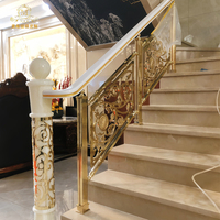 Rampe d'escalier intérieure en alliage d'aluminium pour villa de luxe personnalisée, design royal, balustrade réglable en hauteur, fixation au sol, moderne