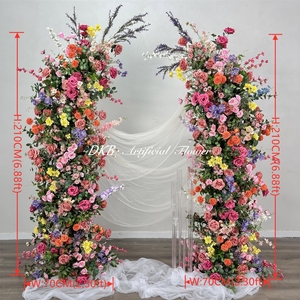 Arche florale artificielle en soie faite sur mesure dans des couleurs vibrantes, parfaite pour la décoration de fond de lieu de mariage en plein air sur pelouse. - Product Image 6