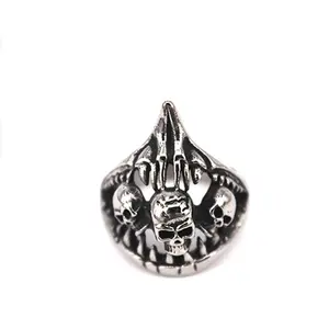 Cabeza de calavera de moda en anillo de boca de diablo Diente de tiburón de acero Cráneo Infierno Boca de demonio Goth Emo Punk anillos para hombres