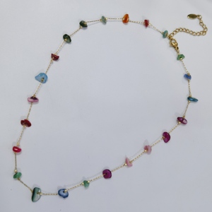 Cuentas de <span class=keywords><strong>Chip</strong></span> de concha de colores, cuentas de forma libre irregulares con cadena fina de acero inoxidable, collar de joyería de moda - Product Image 3