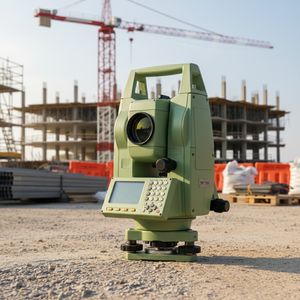 Estación Total Electrónica de Alta Precisión con Prisma Único SOUTH N6+ Precisión de 2'' Detección de 5000 Metros Clasificación IP55 Aumento de 30x - Product Image 5